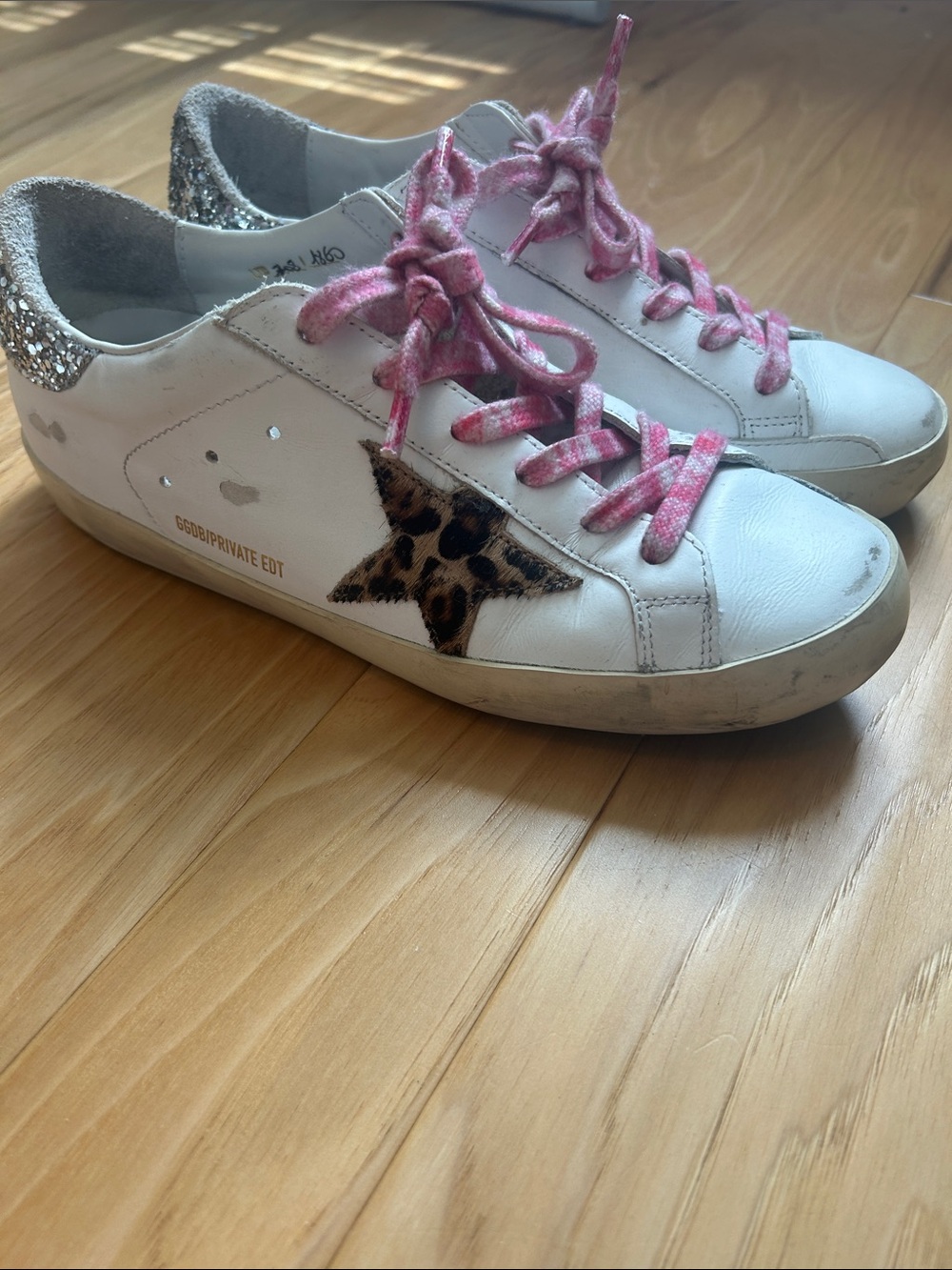 Golden Goose White Leather Sneakers with Pink Laces and Leopard Star